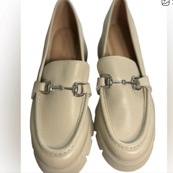 NEW BCBGeneration Raylin Platform Lug Sole Loafer 🔥Stone Color - Picture 2 of 8